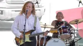 She's Fine - Chris Duarte at the 2016 Dallas International Guitar Show