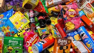 A Lot of Candy Drinks and Chips 2025 Coca-Cola, Fanta, Lay's, Dr.Pepper, Holy Corn, Pringles, Cookie