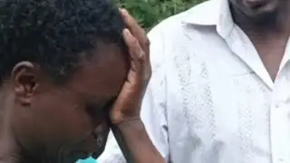 Художники и доброжелатели наконец-то нашли Тотику Черотич из группы Kapchumbe Sisters Band.