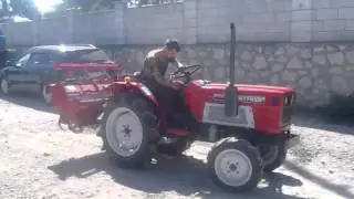 Tractor japonez Yanmar YM1720