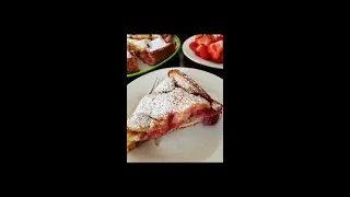 Strawberry cake easy and tasty