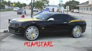 Chevy Camaro SS on Brushed 26