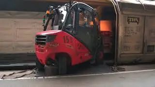 The paper cycle: incoming and outgoing logistics VoiceOver