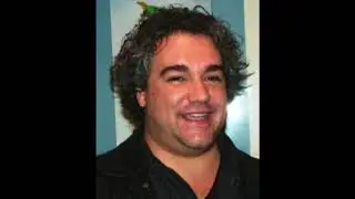 He could only sing like that, because he is a lyric tenor  Wrong!