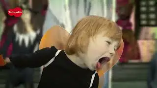 Halloween Trick or Treat Story   Halloween Candy from Steve and Maggie   Wow English TV