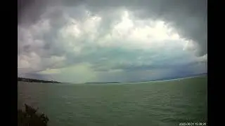 Hidegfront &eacute;rkez&eacute;se a Balatonhoz 2023. 08. 01. /Cold front by Lake Balaton