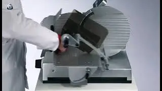 Слайсер Graef Master 3020 VS Безопасная нарезка