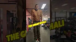 EL GRAN KHALI 51 A&Ntilde;OS DE EDAD // UN GIGANTE WWE Y BODYBUILDER