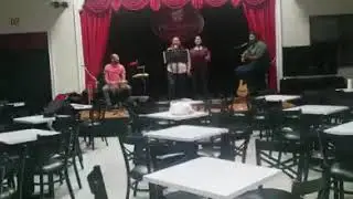 Nuestra Primera Practica en Procenium Antes de Nuestro Concierto Cantares