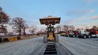 New truck and new trailer RGN 8 axles.. I'm hauling more weight now 🤑🤑
