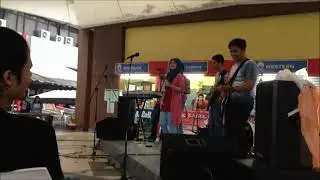 Throwback Battle of The Band 2013 (The Moskovian) - I Will Survive