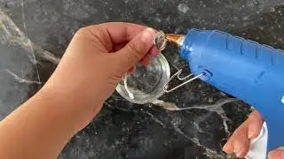 White musk scented candle making