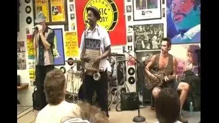 WASHBOARD CHAZ BLUES TRIO @ Louisiana Music Factory JazzFest  2007