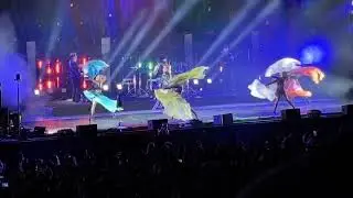 Lindsey Stirling - Sandstorm into Elements/Crystallize Mashup (Azura Amphitheater 9/29/25)