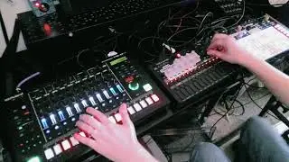 The Genesis of a Megadrive Hardstyle Jam (Sonicware MegaSynthesis, Roland TR-8S, Synthstrom Deluge)