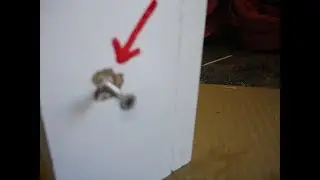 Riparazione della sede vite a legno spanata