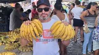 Feira livre em mairi bahia você encontra três penca de banana por apenas 5 reais!