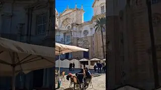 Walk through the Most Beautiful City in Andaluc&iacute;a, Spain 💙 C&Aacute;DIZ 🇪🇦 #travel #citytour #walk