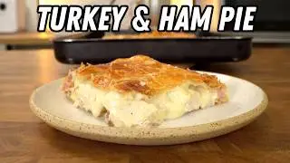 Пирог из остатков рождественского ужина (с индейкой и ветчиной!)