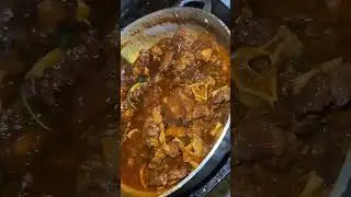 #dominicanoxtail#oxtailrecipe#dominicancuisine#comfortfood#caribbeanfood#foodie#instafood#yummy