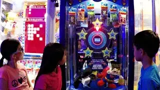 Let's Win Prizes Playing Arcade American Idol Super Star Prize Game!