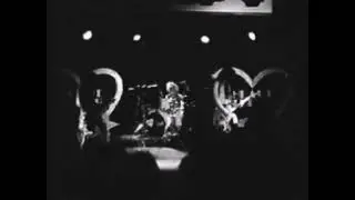 Heart Throb Mob - Johnny's Got A Girlfriend (Live)