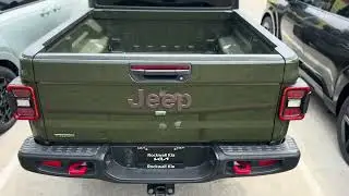 Personalized Video: Jeep Gladiator