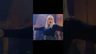 #singer #legends #icons #singerstoknow #hottie #raffaellacarr&agrave; #youtubw #celebritycrush #wlwcrush