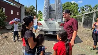 ESCUELITA RECIBE DE REGALO lo que más anhelaba. Doña Cecilia TAMBIÉN RECIBE UN GRAN REGALO.