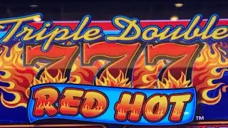 This 🎰Was Red Hot 🔥🔥🔥 #casino #oldschoolslot