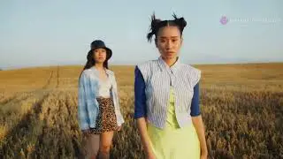 90s Fashion is Back!