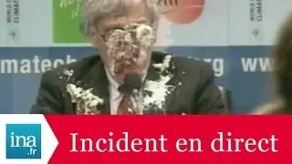 Les meilleures tartes à la crème de la télé, la suite - Archive INA