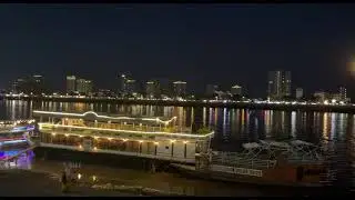 Stroll along the river in front of the Royal Palace.#cambodia #roblox #vlog #royalenfield #river 