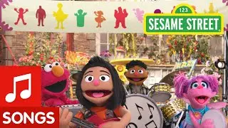 Sesame Street: Sing along with Ji-Young, Elmo, and their friends!