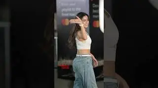 Sonal Chauhan waves and grooves during Enrique Iglesias Concert in Mumbai | ProMedia