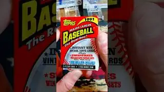 Распаковываю набор карточек Topps Wax Pack 1991 года! 😁 Чиппер Джонс &mdash; новичок?