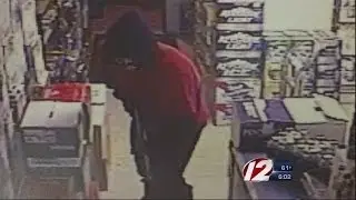 Cranston Liquor Store Robbery (6pm)