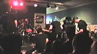 Luti kriss playing LIVE in Nashville, TN 2001
