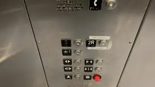 Schindler 330A Hydraulic Elevator | H&M | Staten Island Mall | Staten Island NYC, New York