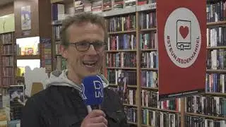 Lokale boekhandels houden hoofd boven water door bezorging