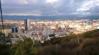 The greatest lift to the Turtle lake by cableway in Tbilisi