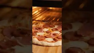 make cheese,ham and sausage pizza