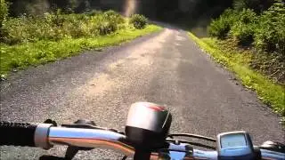 BIESZCZADY. Przełęcz Żebrak - Mików. (przejazd rowerowy).