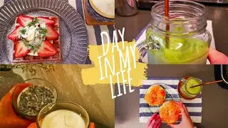 [SUB] Making Strawberry Waffle, Smoked Salmon & Egg Bagel, Matcha Latte and Candles | Home Vlog
