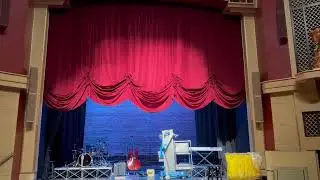 Georgia Stage - Operation of a Venetian Stage Curtain