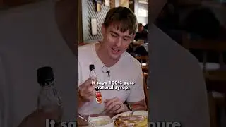 Двое британцев в восторге от американских блинчиков!