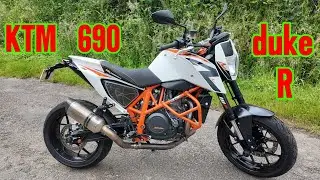 KTM 690 DUKE R / AKRAPOVIC / NO MUSIC