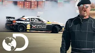 ¿Es un drift realmente más rápido? | Mythbusters: Los cazadores de mitos | Discovery Latinoamérica