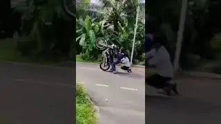 Rx wheeling accident video 🤣