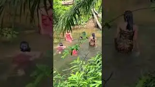 Bidadari mandi di sungai #shorts #mandidisungai #alamindonesia